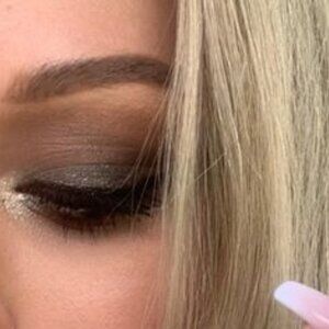 Mary Kay Graphite Shimmer Liquid Eyeshadow